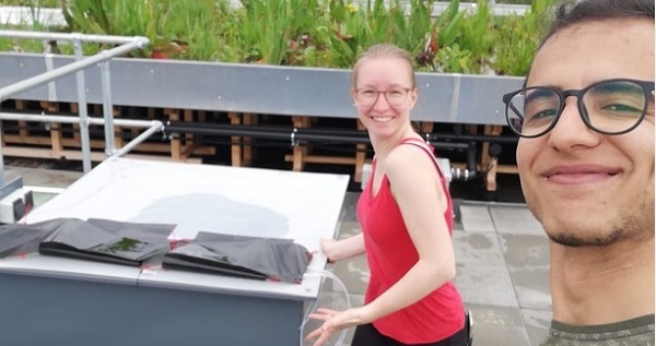 "Into the Wild" - setting up capillary biofilm reactors for operation under real-world conditions (© Mahir Bozan / UFZ)